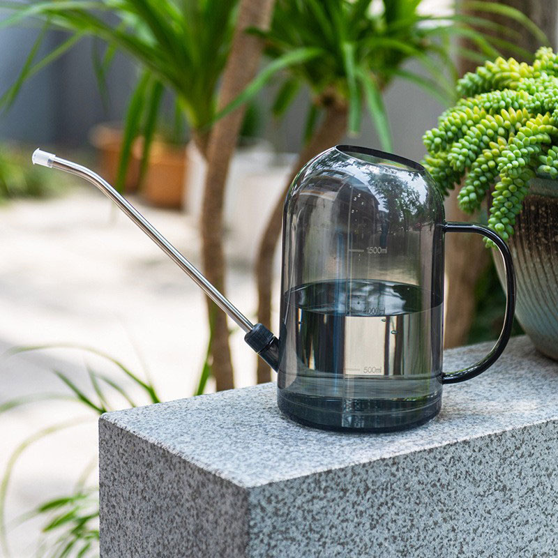 Annaffiatoio con beccuccio lun - Watering Can Long Spout recensione e prezzo